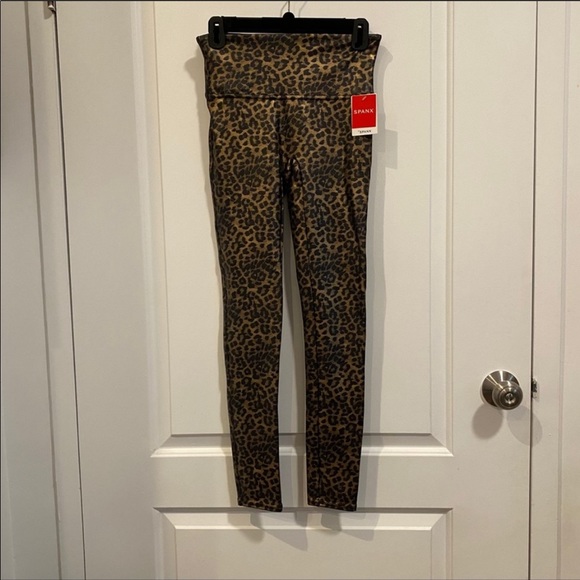 Spanx Faux Leather Leopard Leggings - Picture 6 of 7